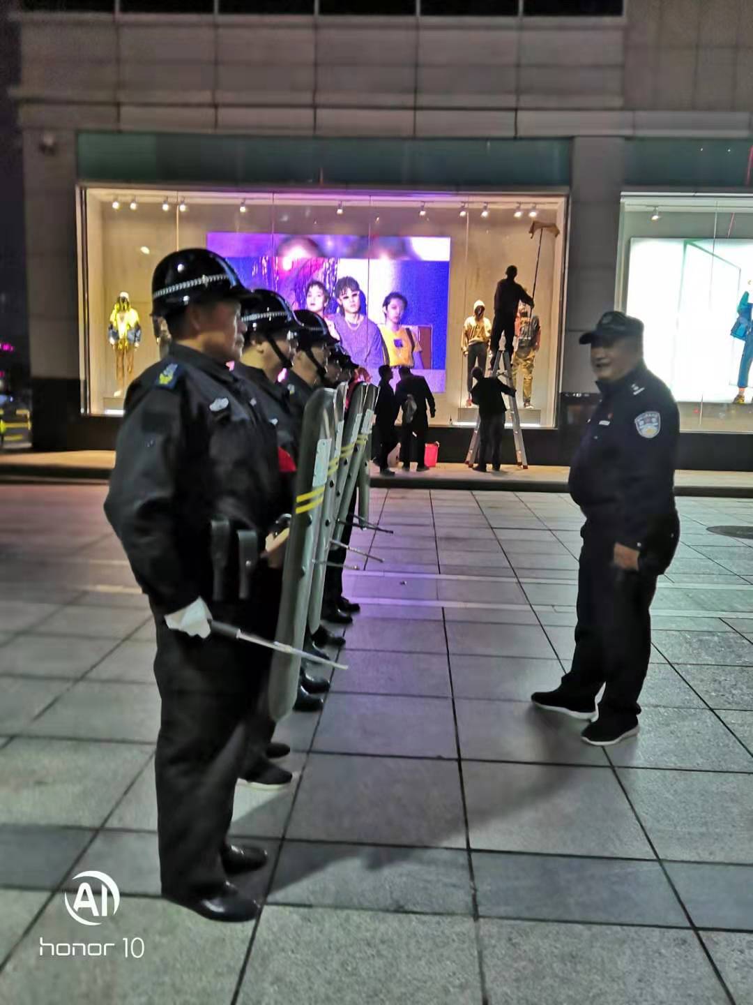 大家知道保安員是什么嗎？下面跟著襄陽戎安的介紹一起了解下吧！